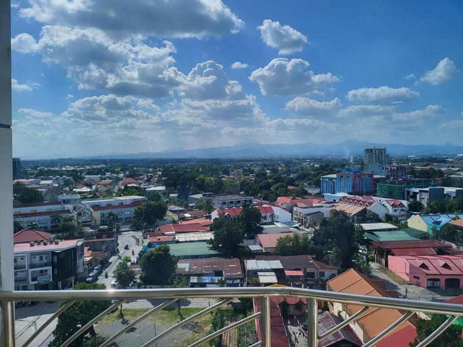Kandi Tower 3, Premium 1Br With 2Cr & 2 Balcony. Angeles Eksteriør billede